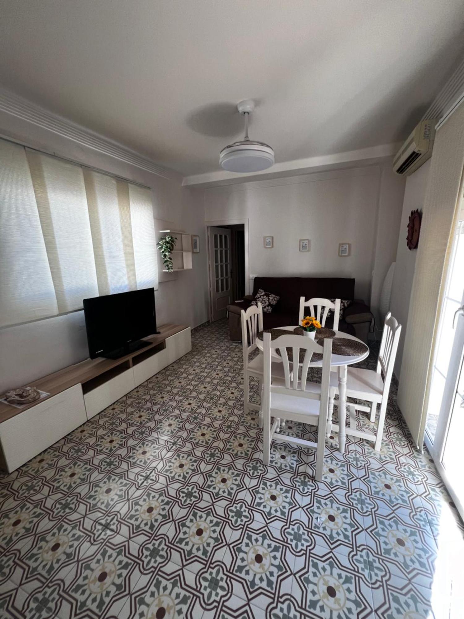 Triana Apartment Seville Luaran gambar