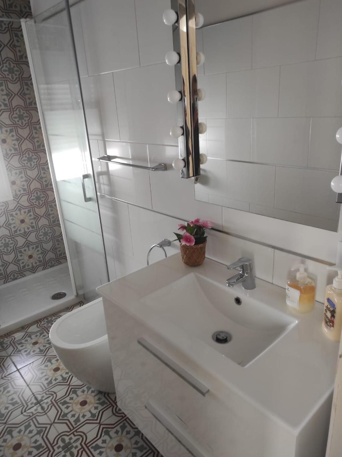 Triana Apartment Seville Luaran gambar